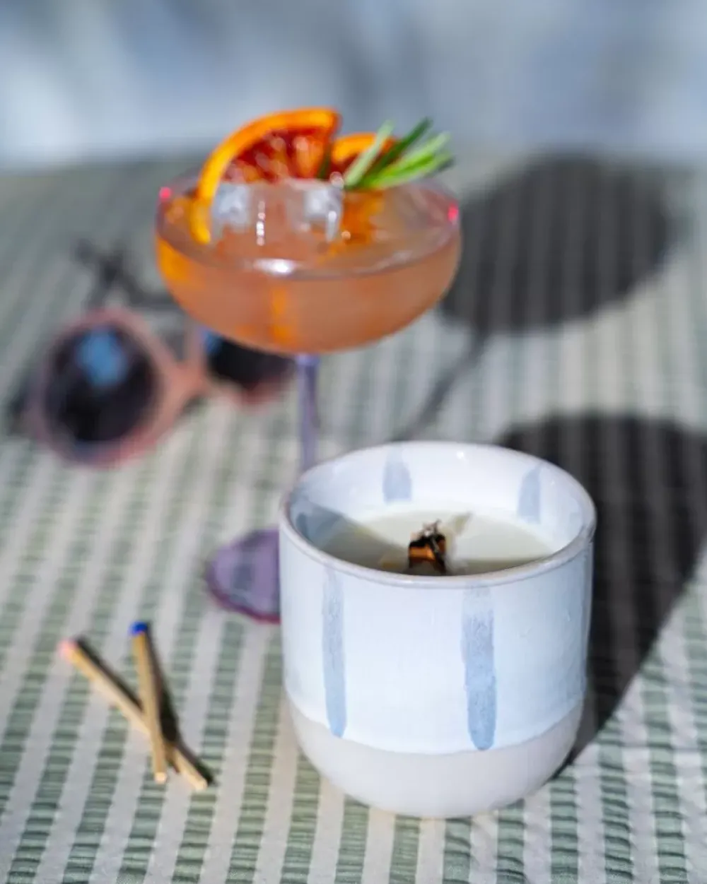 Motel a Miio Coimbra Duftkerze "Sal Na Pele" Weis Blau Sale