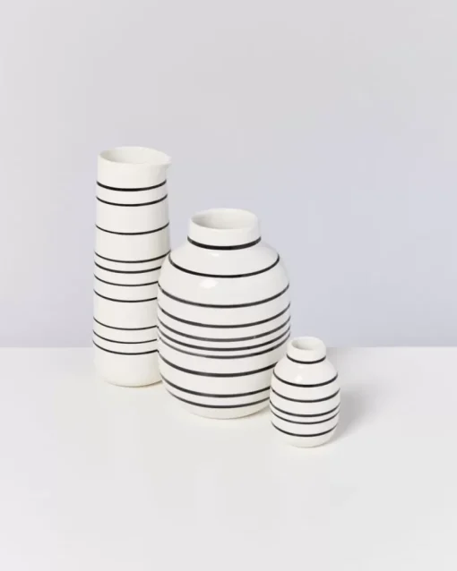 Motel a Miio Nuno Vase M Schwarz-Weis Gestreift Sale