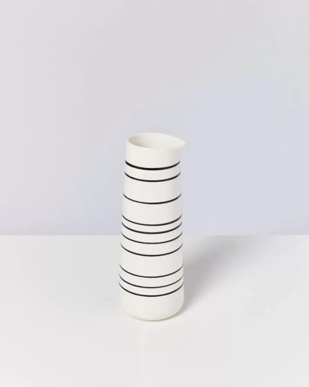 Motel a Miio Pinguim Karaffe Schwarz-Weis Gestreift Best